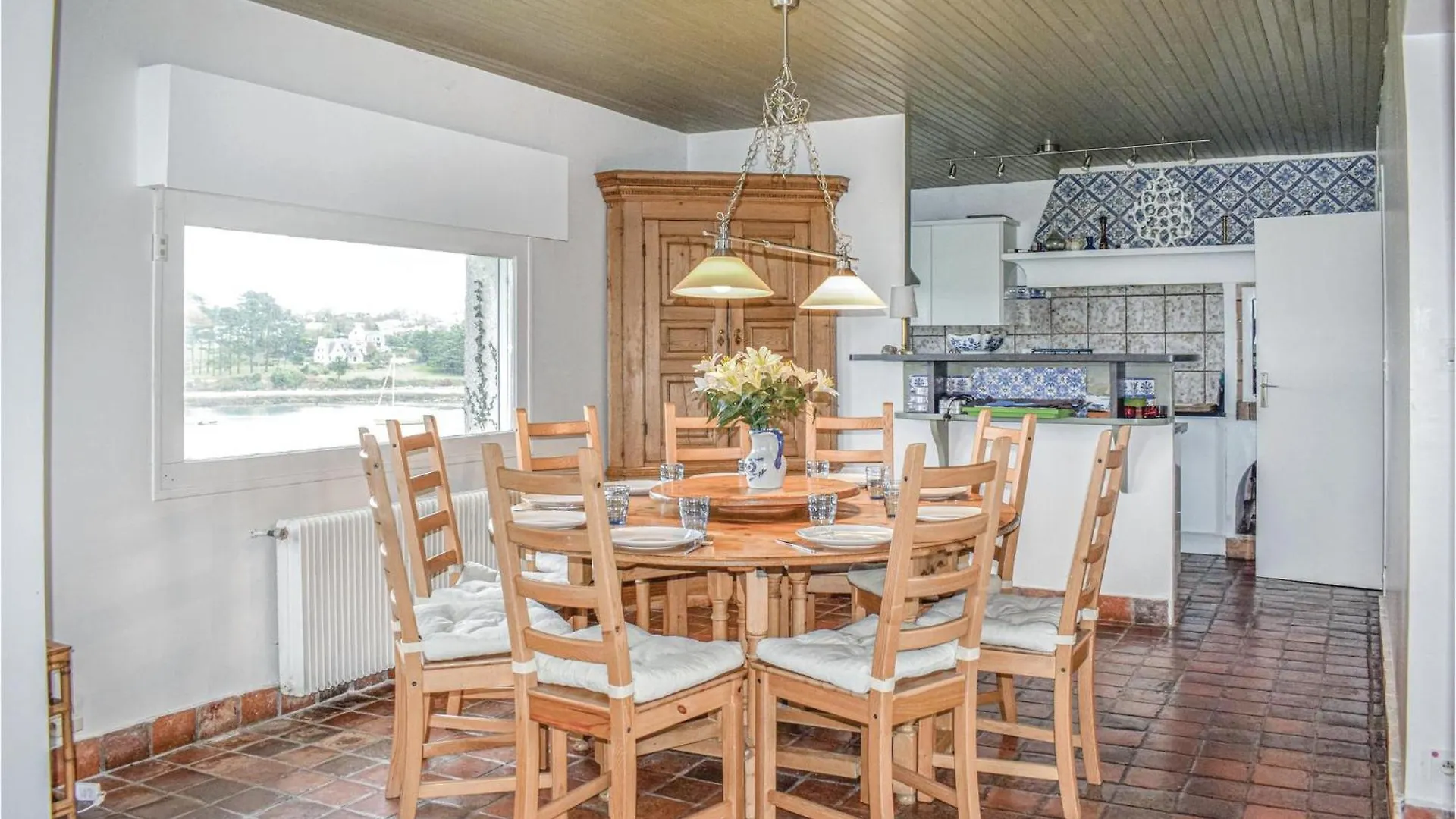 Holiday home Gorgeous Home In Saint Pabu With Swimming Pool