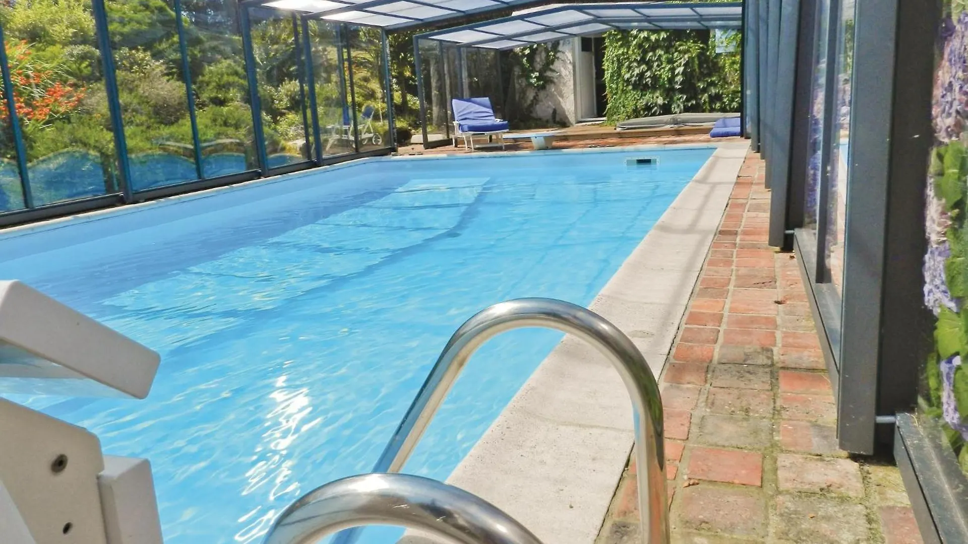 Holiday home Gorgeous Home In Saint Pabu With Swimming Pool
